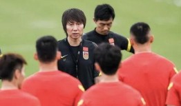 中国足球厨师爆料新闻,厨师揭露惊人内幕