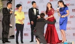 刘璇爆料王老师视频播放,揭秘背后真相